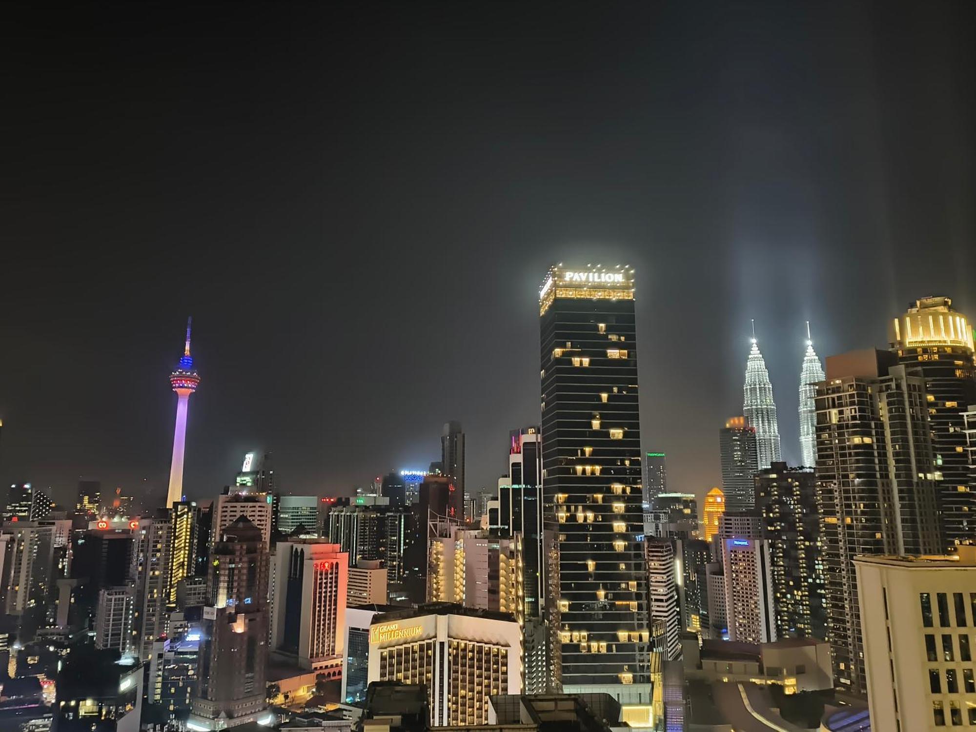 Lucentia Suites Klcc By City View Куала-Лумпур Экстерьер фото