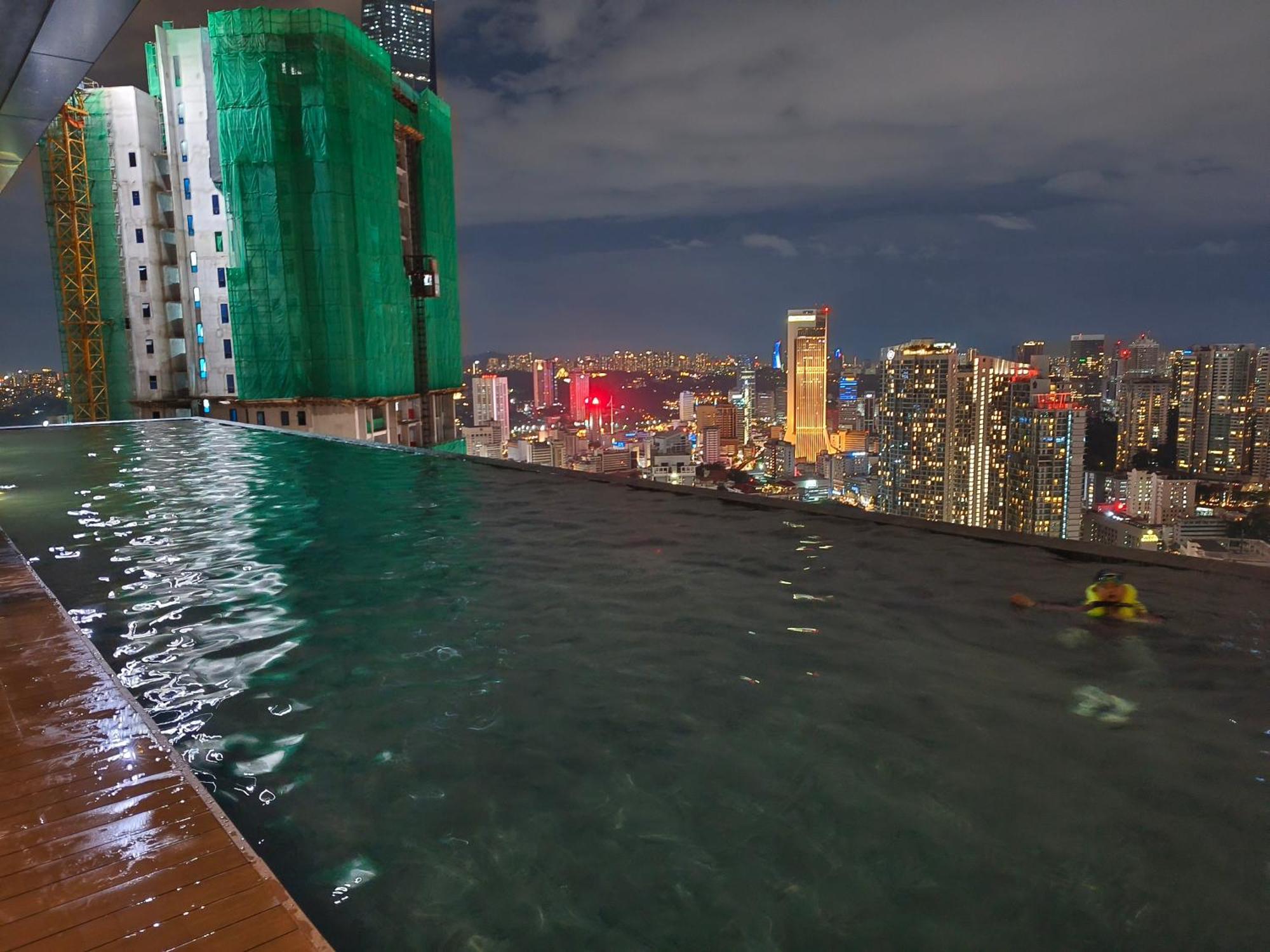 Lucentia Suites Klcc By City View Куала-Лумпур Экстерьер фото