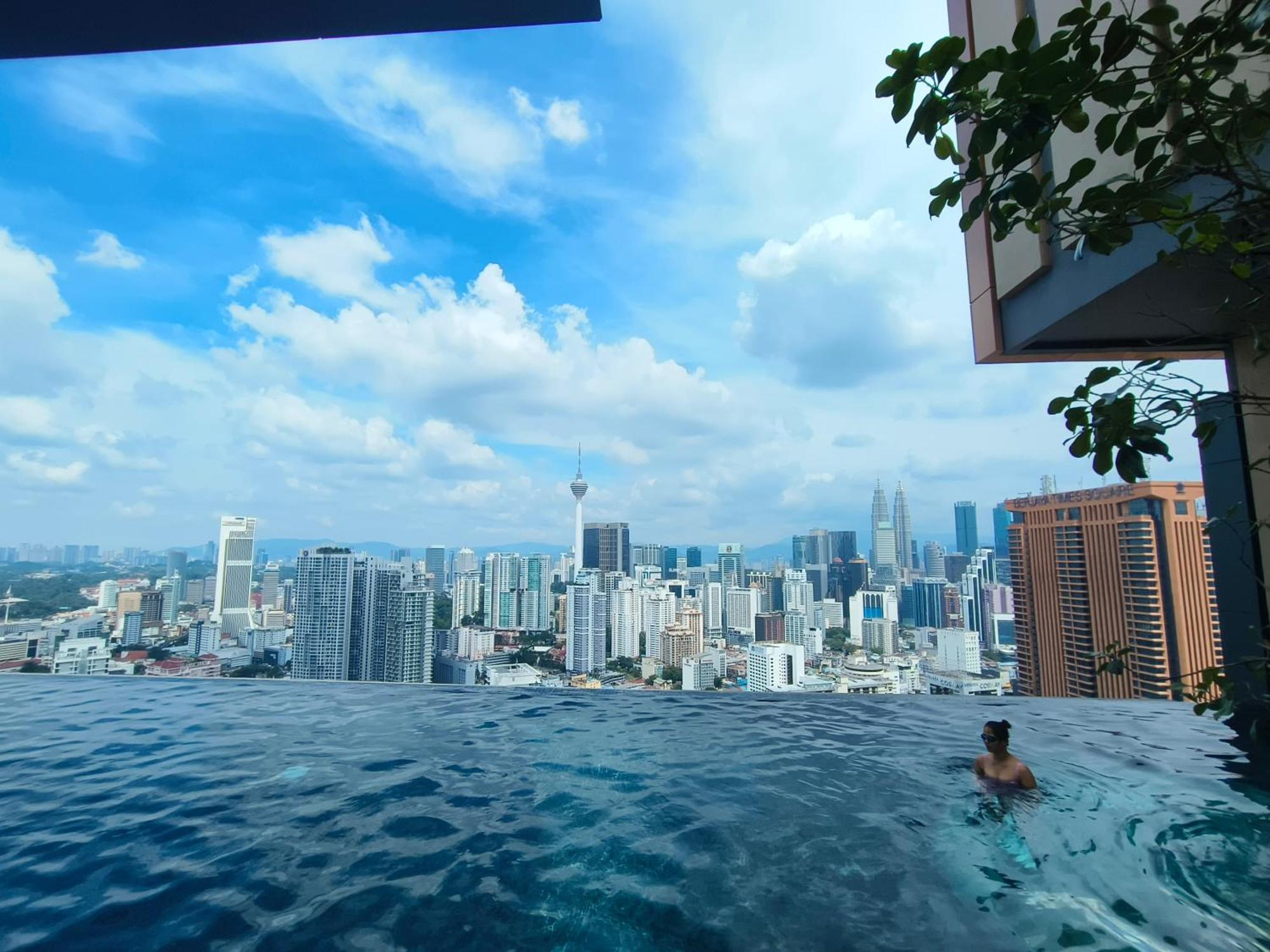 Lucentia Suites Klcc By City View Куала-Лумпур Экстерьер фото