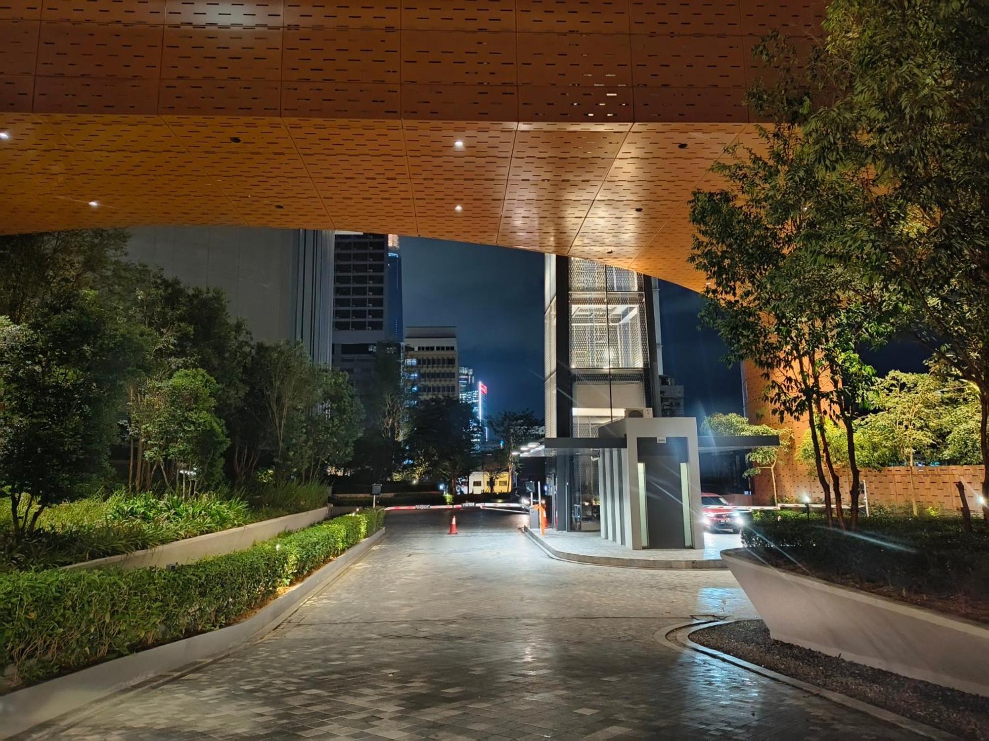 Lucentia Suites Klcc By City View Куала-Лумпур Экстерьер фото